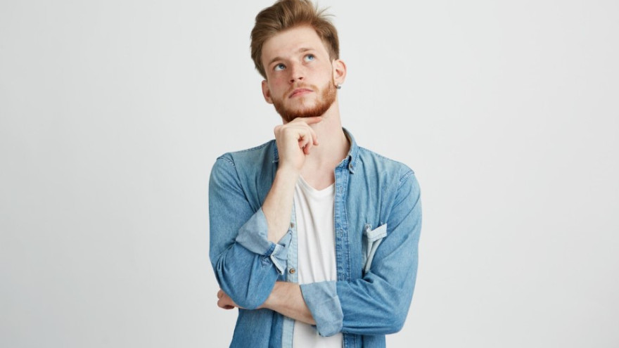 Признаки и приметы, которые говорят о том, что о вас кто-то думает 