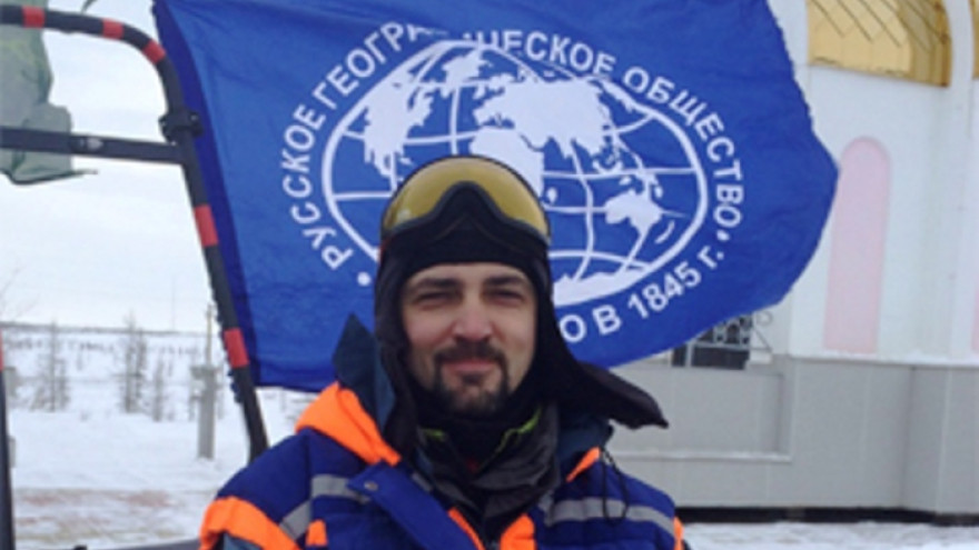 На Ямале стартовала снегоходная экспедиция под названием «Из Оби в Енисей. Отряду Дмитрия Овцына посвящается»