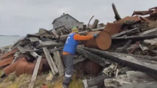 Огромная и важная работа: эковолонтеры собрали 215 тонн мусора на Новой Земле