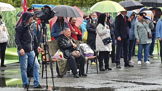 В Лабытнанги ветерана ВОВ Ивана Путилина поздравили с юбилеем Великой Победы