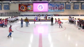 Юные хоккеисты скрестили клюшки! В Надымском районе впервые состоялся турнир «Золотая шайба»