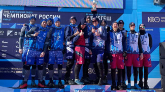 Ямальская команда «Факел-1» стала чемпионом России по волейболу на снегу