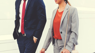 Почти в половине компаний Ямала офисные сотрудники соблюдают дресс-код