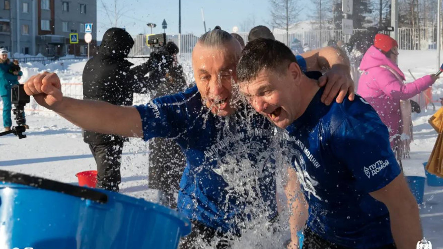 Морозы не помеха: ямальцы приняли участие в акции «Горячий лёд»