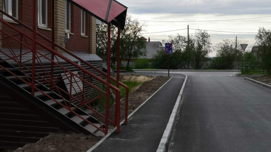 Комфорт во дворах: столицу Ямала благоустраивают с опережением сроков