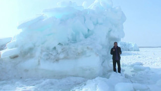Крупные ледяные торосы удивили жителей Карсаковского района Сахалина