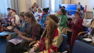 Глобальные проблемы глазами женщин: Санкт-Петербург принял первый форум северных дам