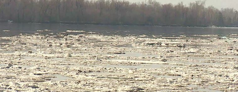 Где ледоход на реке мезень. Ледоход на Оби Нижневартовск.