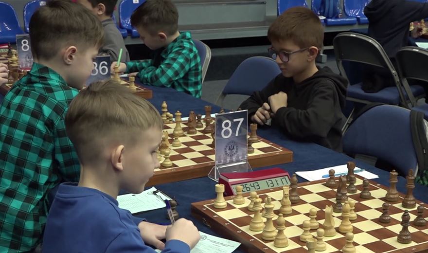 шадыев леонард шахматы.